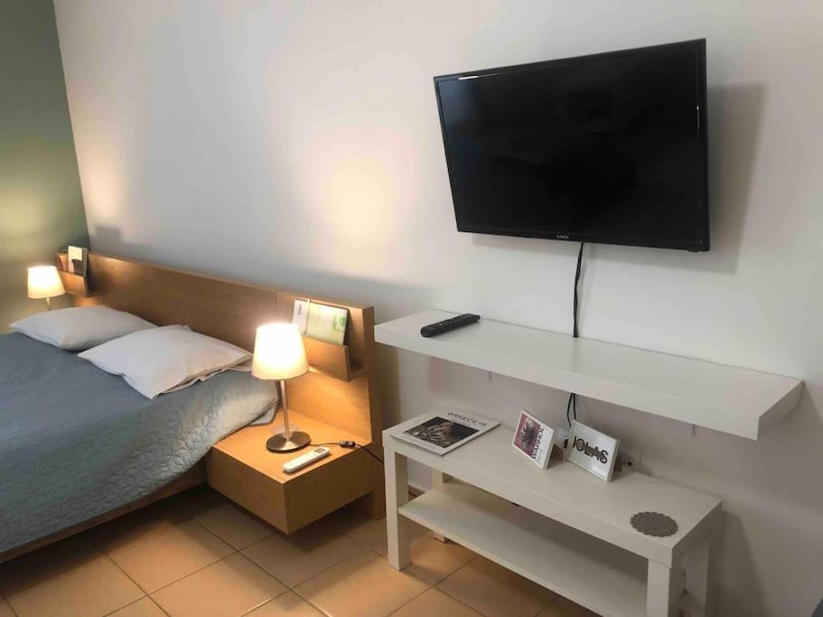 Central City ,thessaloniki,elegant,spacious Studio Apartment *